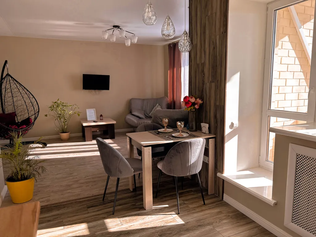 Апартаменты в центре с видом на Волгу