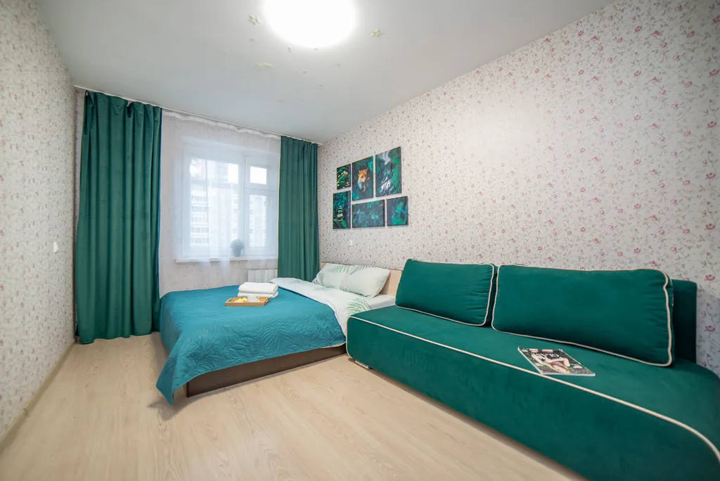 Квартира Квартира Малиновый отпуск — Екатеринбург