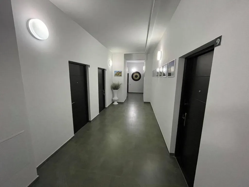 Yerevan apart republic square