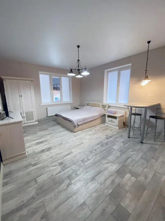 Апартаменты с теплым бассейном