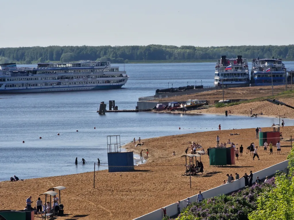 Уютная видовая квартира на 1-линии набережной Волги