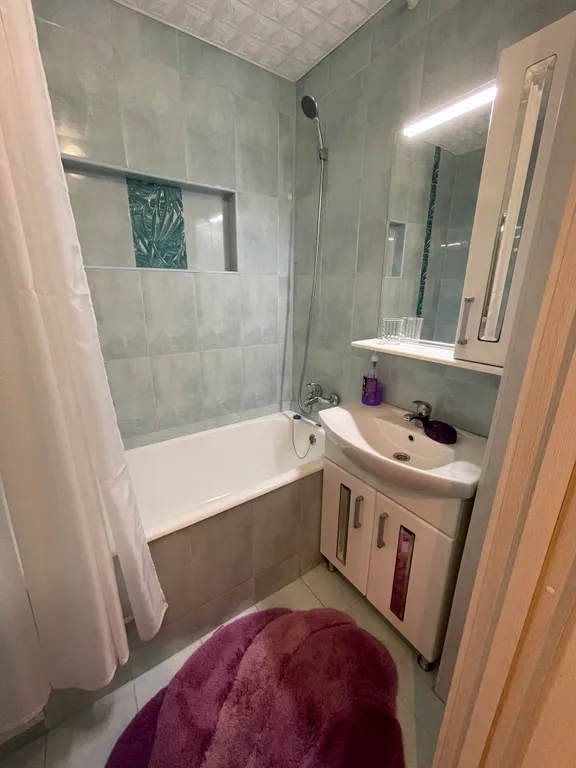 Уютная квартира вблизи Сакрополя и Набережной