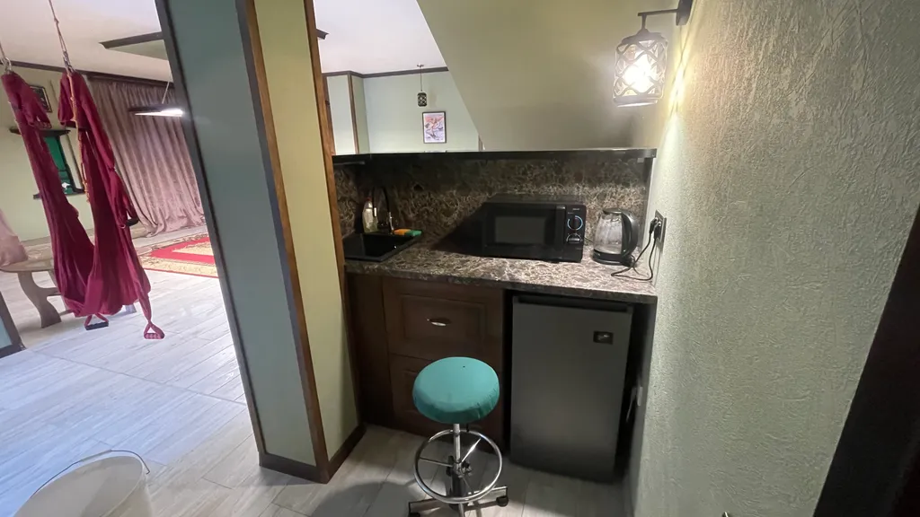 Весь 1-й этаж в частном доме в 400 м от моря, с мангалом и бассейном