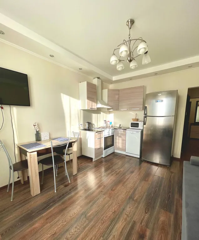 Евродвушка у моста к Крокусу