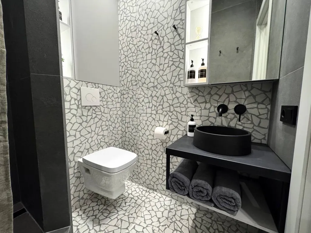 Абсолютно новая студия