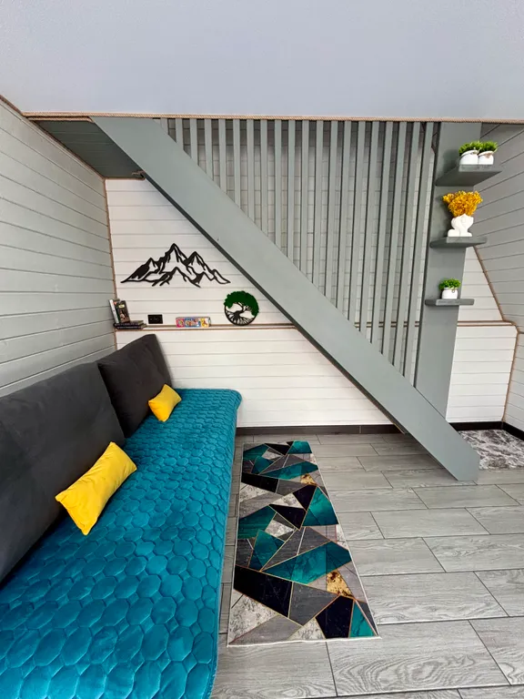 Отдельный домик а-фрейм с бассейном и видом на горы