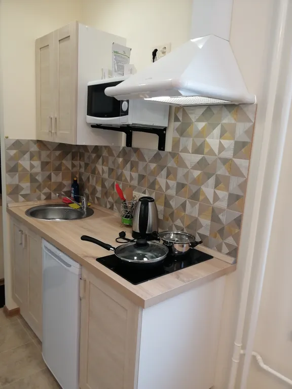 Уютная квартира-студия с новым дизайнерским ремонтом