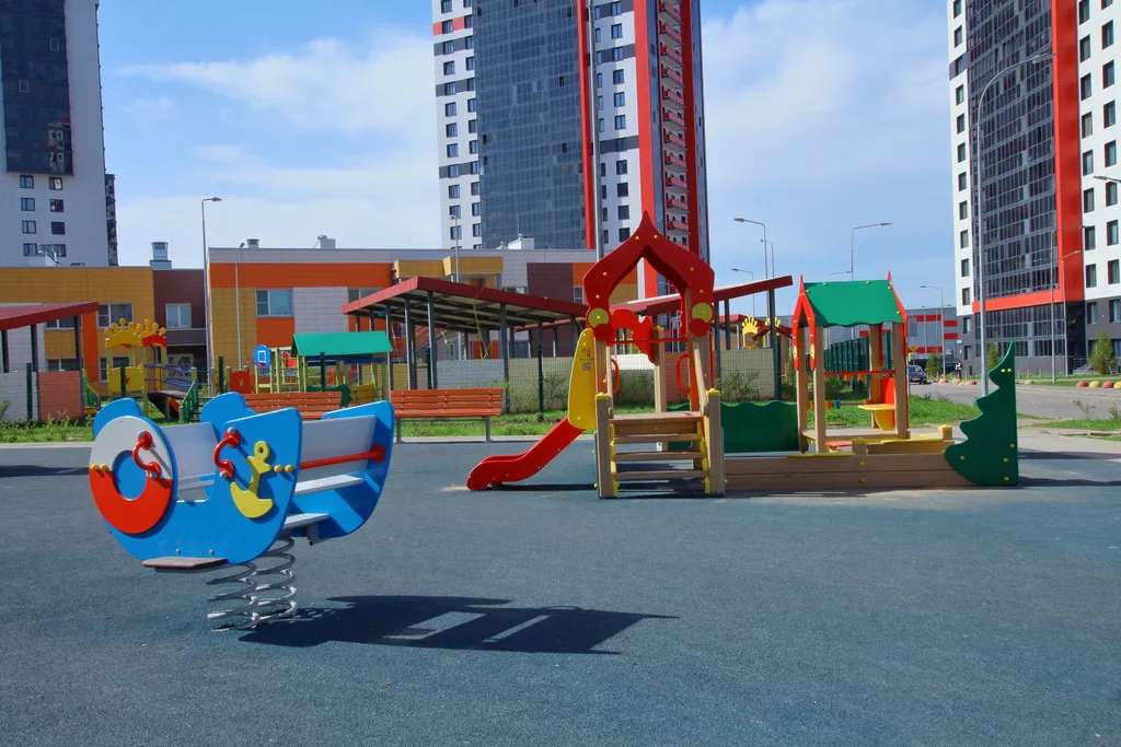 Метро Родина