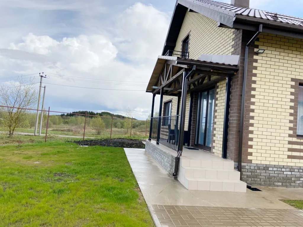 Очаровательный коттедж с видом на Волгу