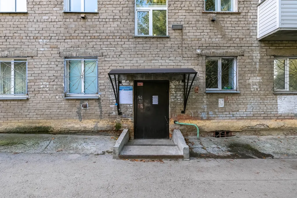 Современная уютная студия рядом с метро Студенческая и ЛДС- Арена