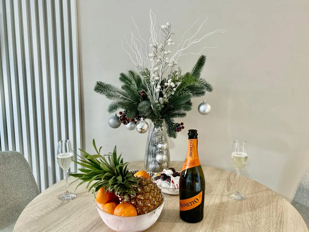 Студия поцелуй в центре города