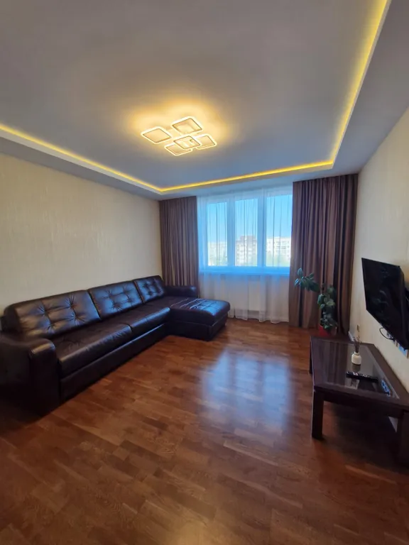 Квартира Просторная, уютная, светлая, благоустроенная квартира — Калининград