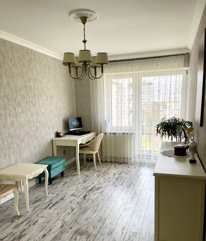 Просторная 3-к квартира в центре Калининграде