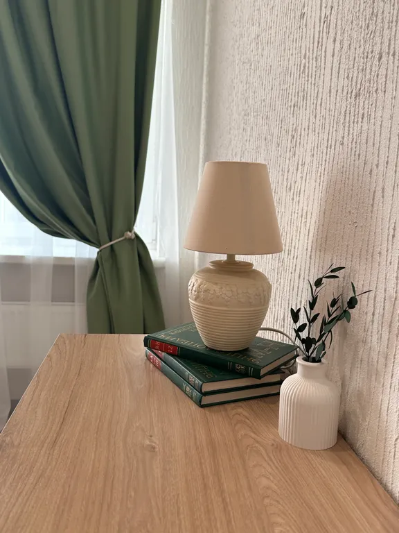 таунхаус на берегу озера с панорамными окнами, сауной и зоной барбекю