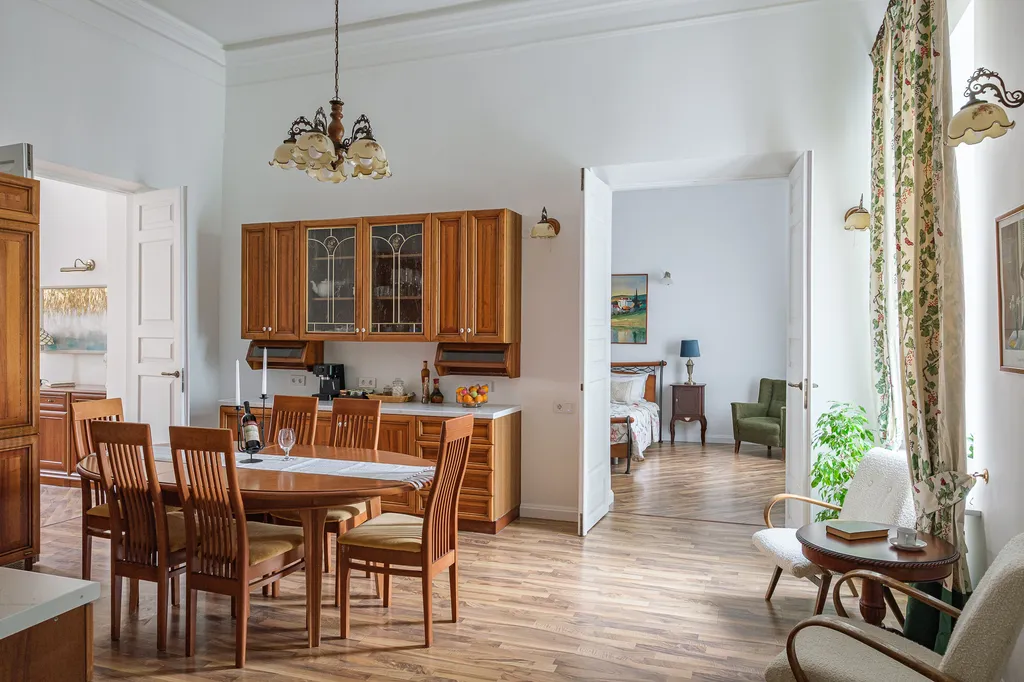 Элегантная квартира Delux с тремя спальнями, парковкой у Эрмитажа