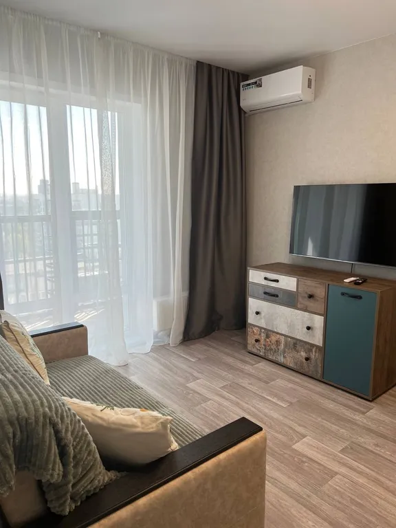 Уютная квартира в новом ЖК, в центре города