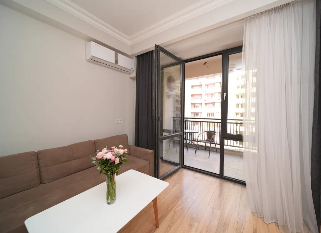 Улучшенные апартаменты с балконом