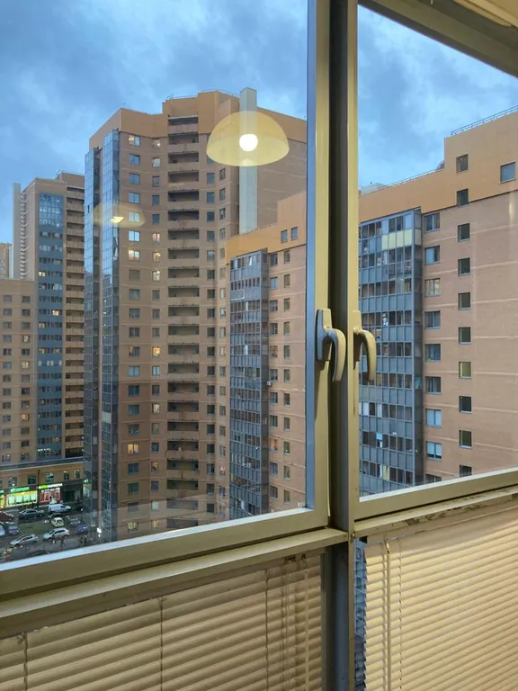 Студия у метро