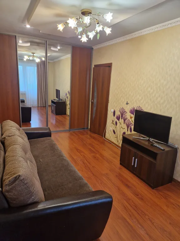 Уютная двухкомнатная квартира с парковкой