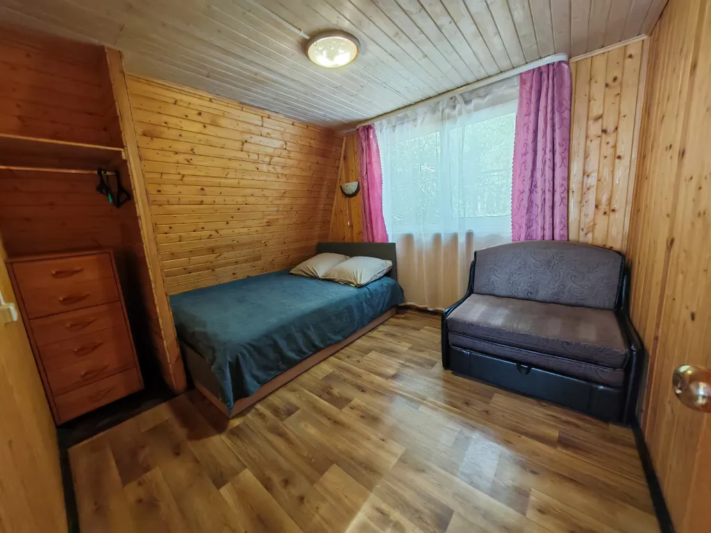 Коттедж Домик в лесу у озера Волго — Турбаза Чайка