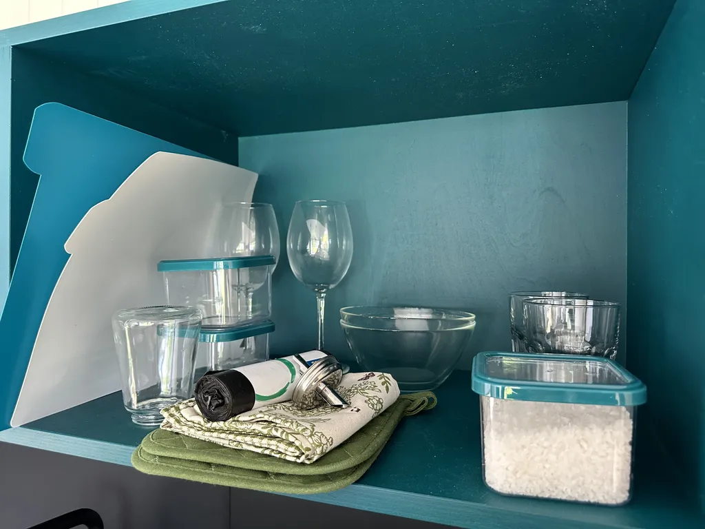 Коттедж Дом на берегу реки у пирса — Сясьстрой