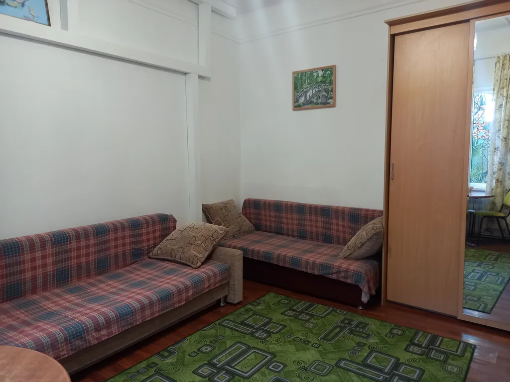 Студия под ключ в частном доме