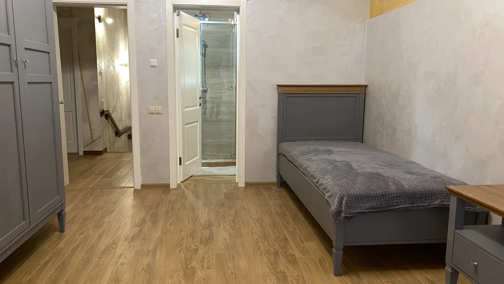 Шале с бассейном