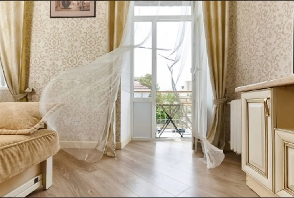 Евротрешка в самом центре