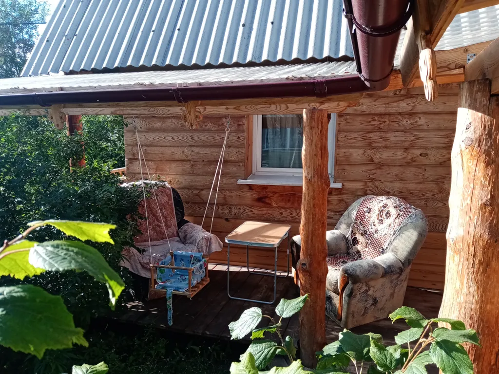 Дом в деревенском стиле с душевой