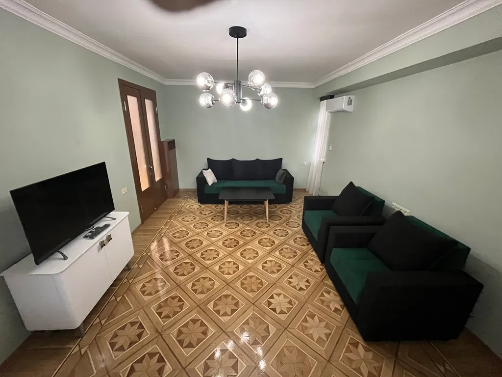 Отличный апартамент в центре Еревана