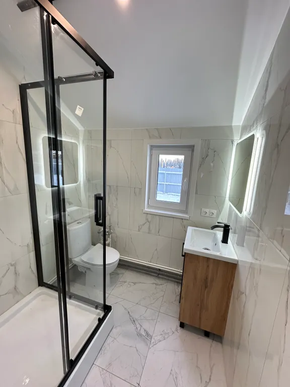 Уютный дом с видом на лес