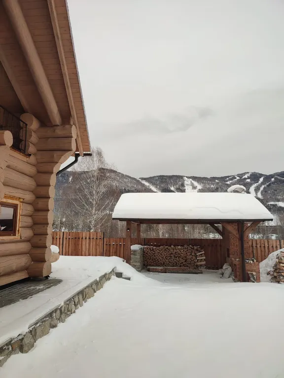 Коттедж Апартамент с видом на горы — аренда посуточно в Озёрное