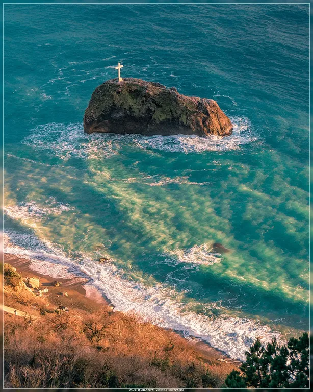 Квартира Для романтической пары или семьи квартира с видом на горы и море — Севастополь