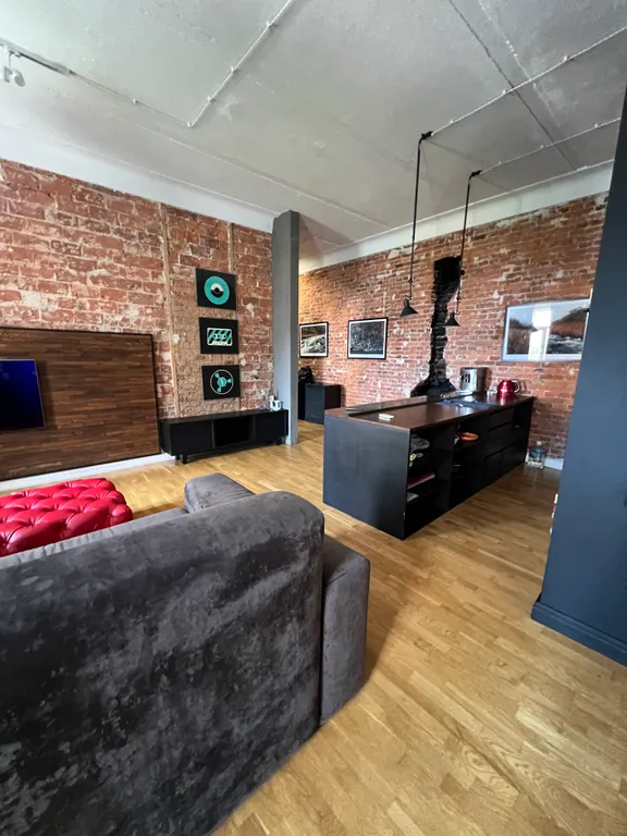 Квартира 3-комнатные апартаменты в стиле лофт в самом центре — аренда посуточно в Владивосток