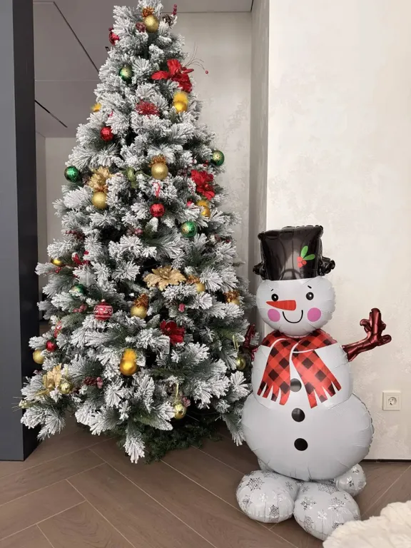 Премиальный дом с видом на лес и пруд в поселке года Ели estate