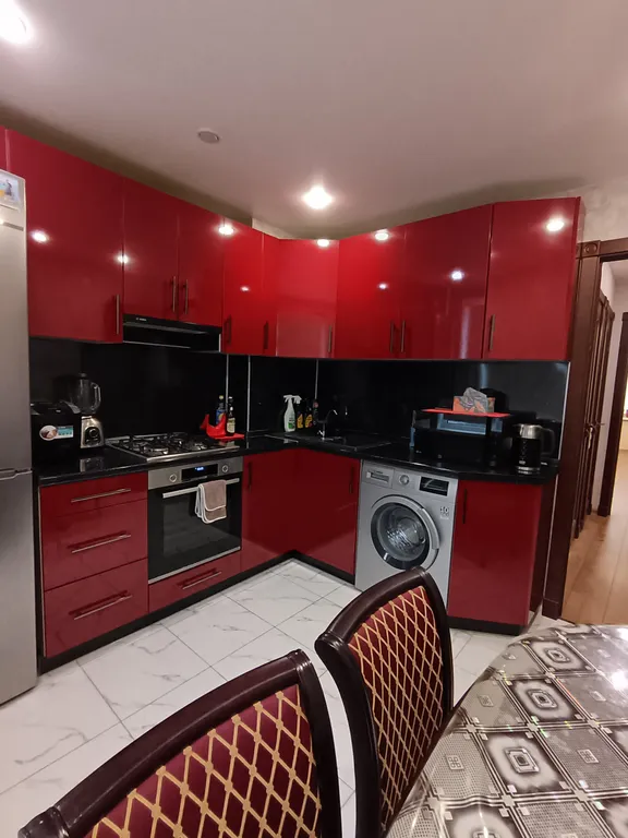 Красивая квартира в центре Городка