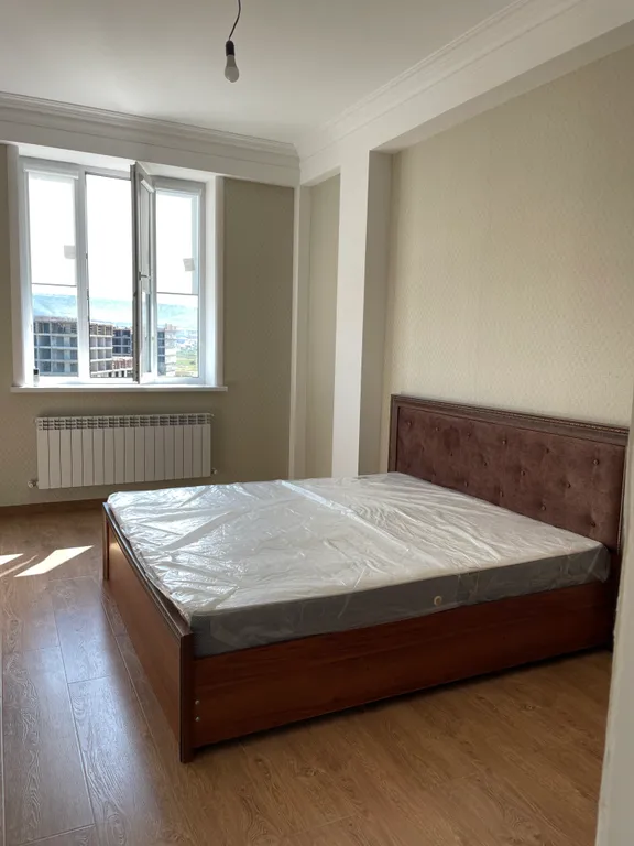 Просторная квартира с видом на море