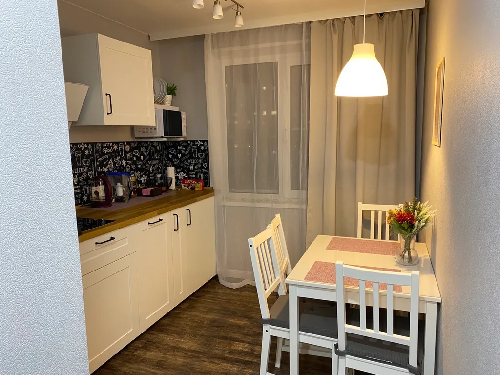 Уютная квартира с самозаселением в центре, рядом с рестораном Тундра — аренда посуточно в Мурманск