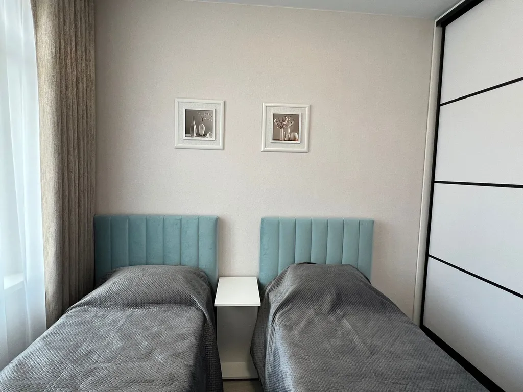 355 Евротри люкс на 6 человек с бассейнами