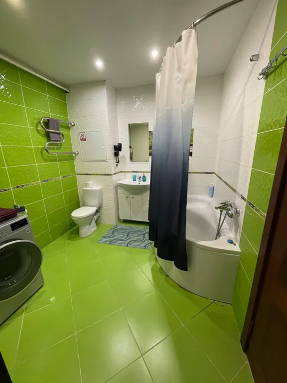 Семейная двухкомнатная квартира рядом с медицинским центром имр