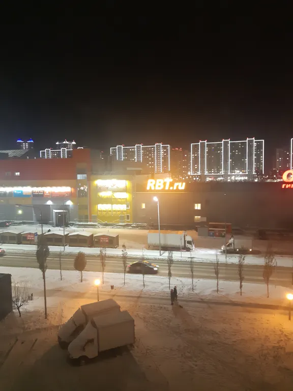 Однакомнатная квартира у трц Остров