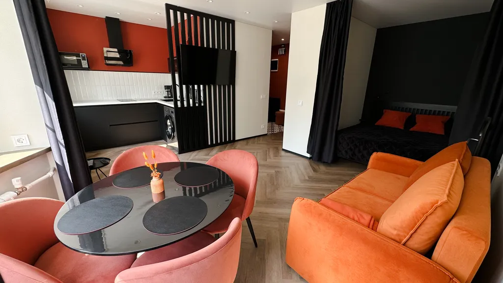 Уютная квартира с дизайнерским новым ремонтом в центе города — аренда посуточно в Выборг