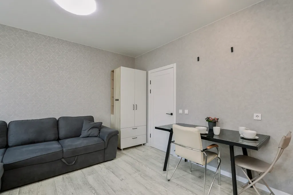 Уютно Ижевск. Новая дизайнерская студия с панорамным балконом