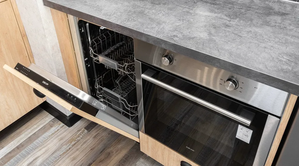 Стильные апартаменты рядом с морем