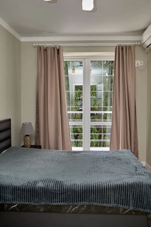 Апартаменты класса люкс с видом на море и горы в центре города