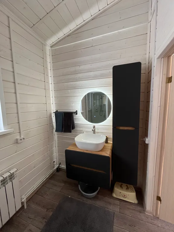 Уютный дом рядом с озером