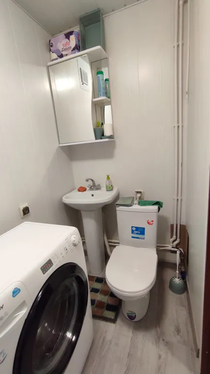 Часть дома с участком в центре города