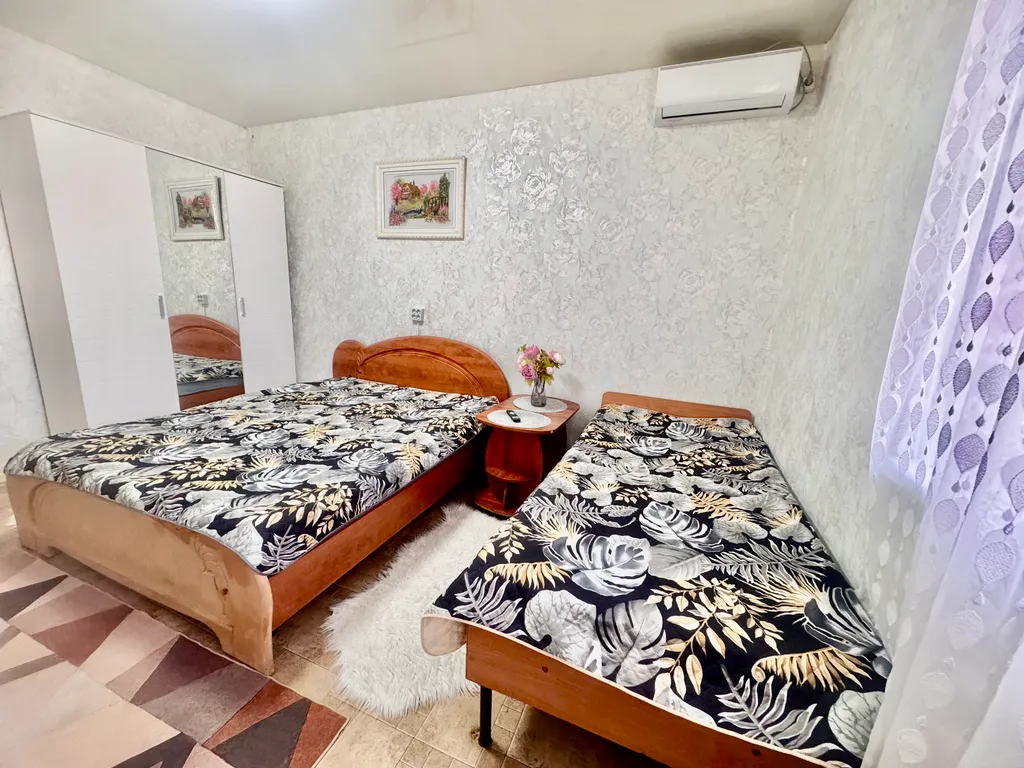 Уютная Евродвушка с отдельным входом/выходом в центре города Уссурийск