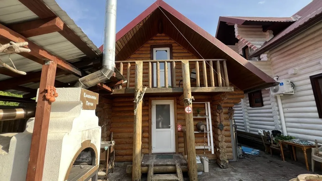 Коттедж Дoм c бacceйном — Солохаул