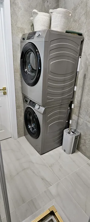 Уютная квартира с видом на город и горы